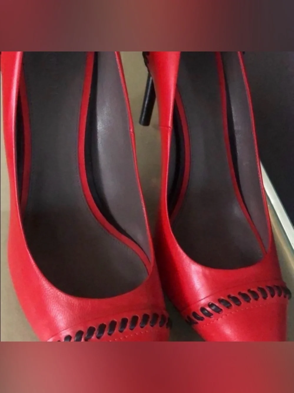 Vintage made in Italy Jason Wu Women's Red black Stitched Pointed-Toe Pumps
